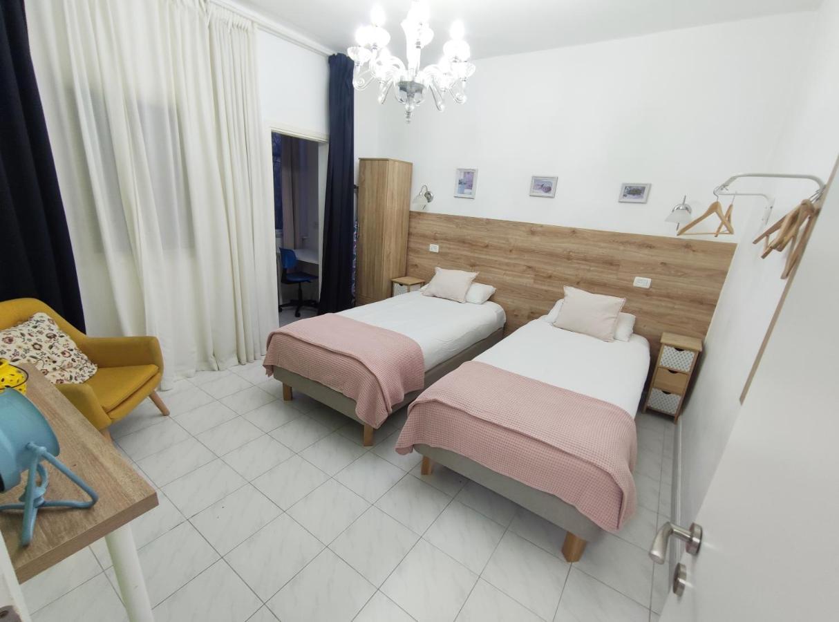 Haifa Lux Apartments E&S Bagian luar foto